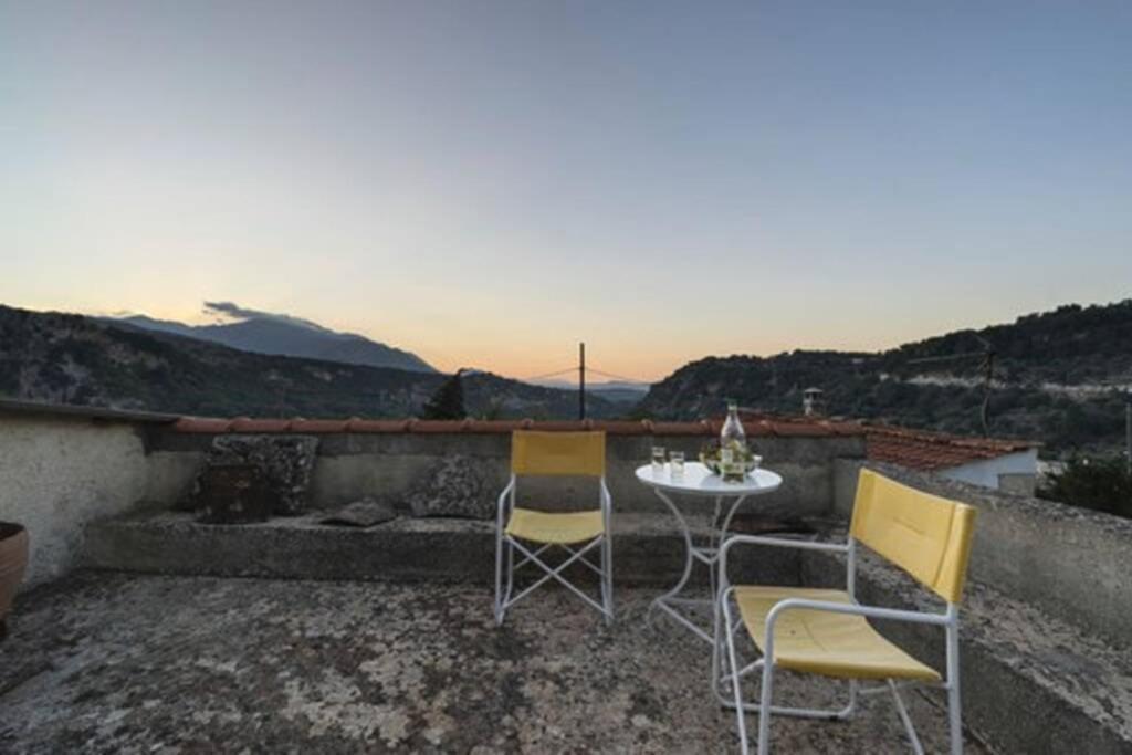 Moundros 1620 Venetian Residence Exterior photo